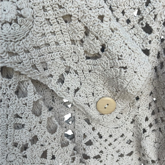 NWT Women's Cream Crochet Boho Button Down Shacket - Picture 4 of 12